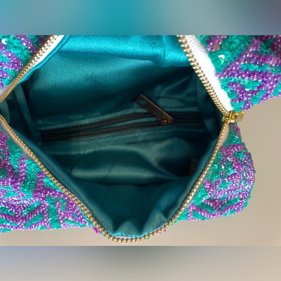 Beaded clutch - used once - Picture 4 of 5